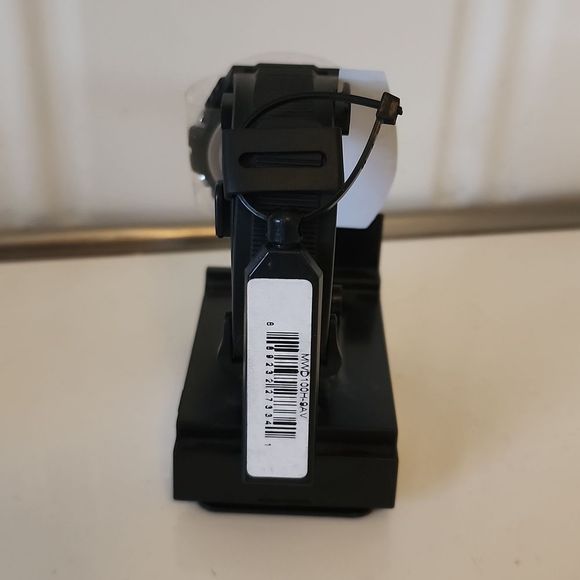 CASIO ILLUMINATOR WATCH 10 YEAR BATTERY - Picture 3 of 6